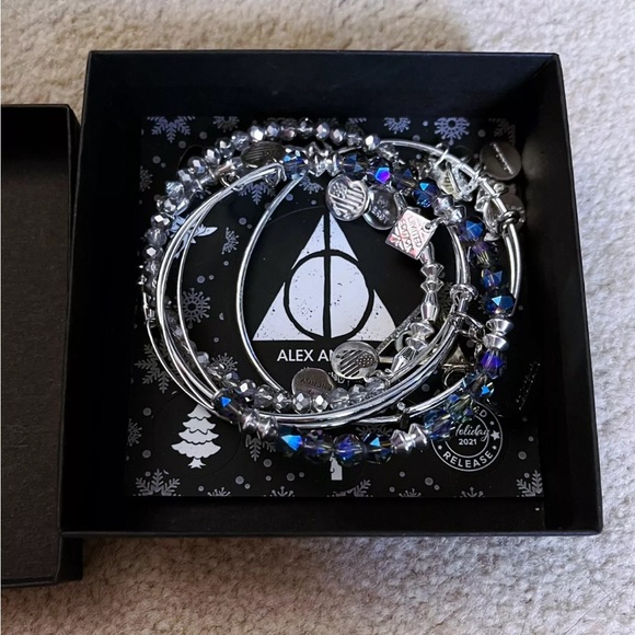 Alex And Ani Harry Potter Always 2021 Limited Release 5 Piece Bracelet Set - Picture 2 of 3